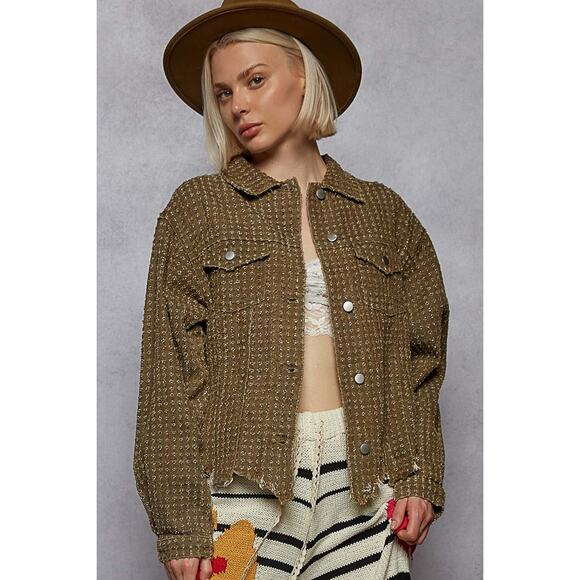 POL Long Sleeves Raw Hem Button Up Chest Pockets Cropped Denim Jacket | Olive - Picture 2 of 5